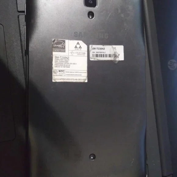 gls600 maybach Mercedes rear touch screen tablet - Picture 3 of 4